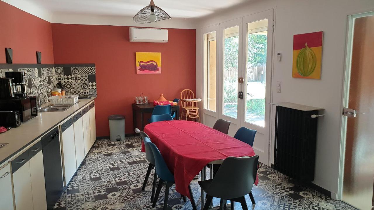 La Maison D'isidore - 6 Personnes Avec Climatisation, Piscine Et Jardin Clos Hébergement de vacances